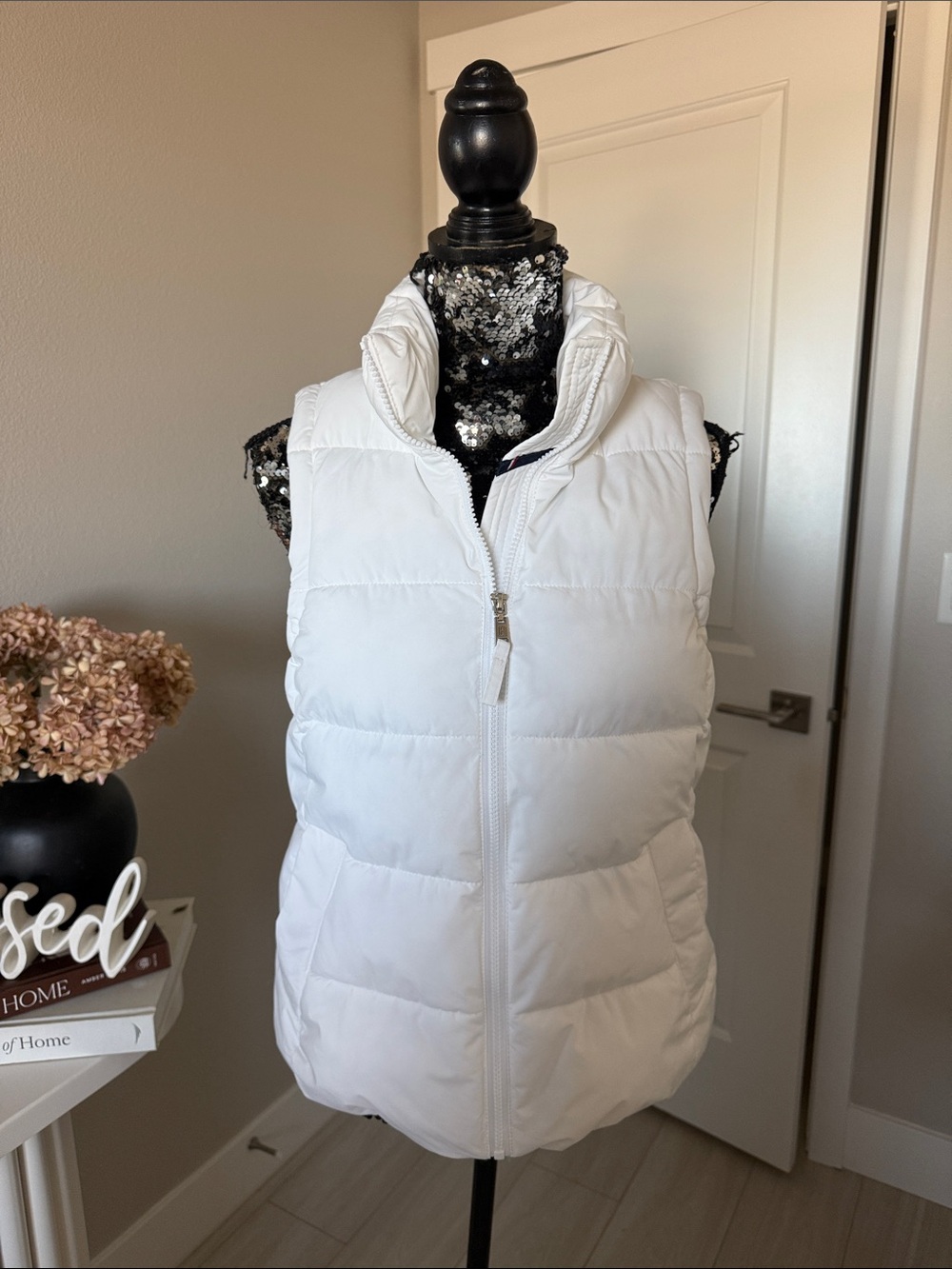 Tommy Hilfiger White Quilted Puffer Vest - Women's